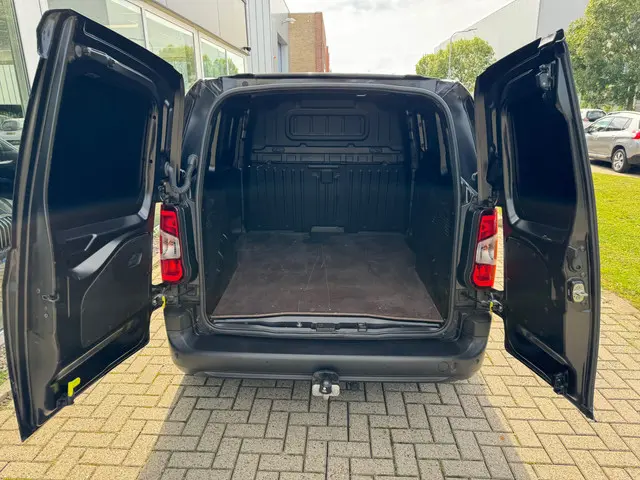 Opel Combo 1.5D L1H1 Edition 2020 Diesel 12
