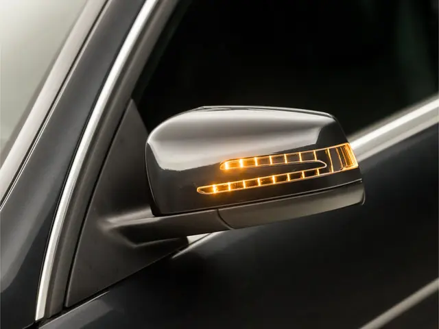 Mercedes-Benz C-Klasse Coupé 180 AMG Sport 2012 Benzine 28