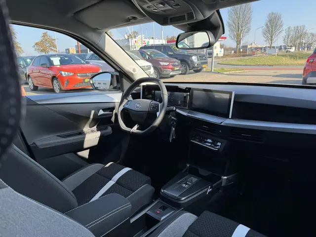 Opel Frontera 1.2 Turbo Hybrid GS 2025 Hybride Benzine 14