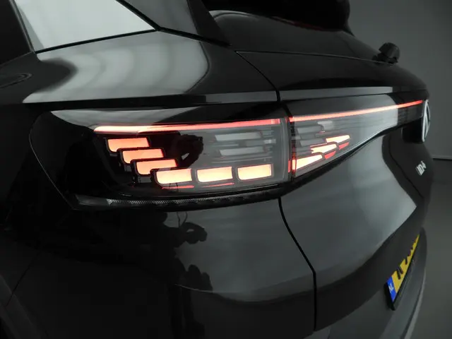 Volkswagen ID.4 Max 77 kWh 2020 Elektrisch 36