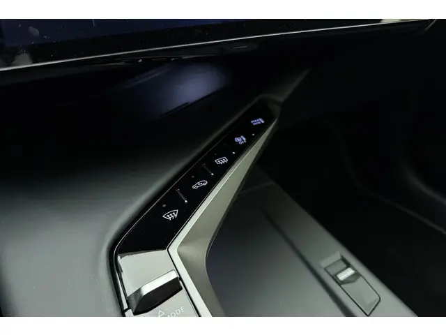 Peugeot 5008 1.6 Plug-in Hybrid GT 2025 Hybride Benzine 38