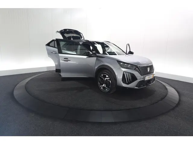 Peugeot 2008 PureTech 130 EAT8 GT 2024 Benzine 76