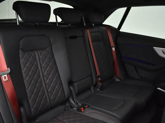 Audi SQ8 4.0 TFSI 507 PK 2025 Benzine 13