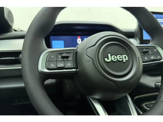 Jeep Avenger Summit 54 kWh 2025 Elektrisch 20