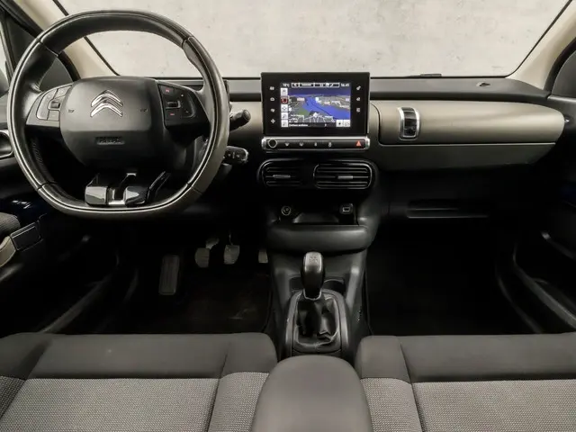 Citroën C4 Cactus 1.2 PureTech Shine 2016 Benzine 6