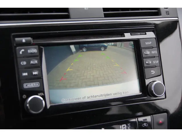 Nissan Pulsar 1.2 DIG-T N-Connecta 2017 Benzine 9