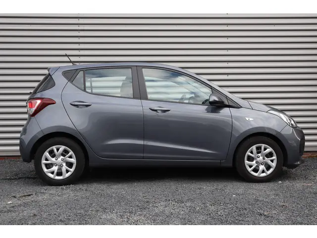 Hyundai i10 1.0i Comfort 2020 Benzine 7