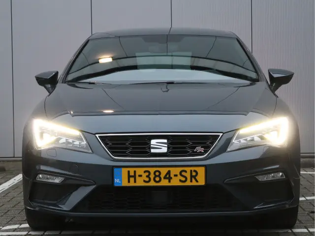 SEAT Leon 2.0 TSI FR Business Intense 2019 Benzine 6