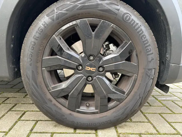 Dacia Jogger 1.0 TCe 100 Bi-Fuel Extreme 7p. 2024 LPG/Gas 28