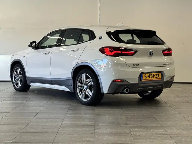 BMW X2 xDrive25e M-sport 2021 Hybride Benzine 11