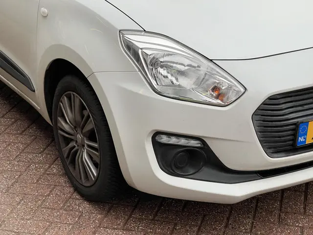 Suzuki Swift 1.2 Comfort 2018 Benzine 24