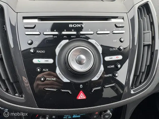 Ford Kuga 1.6 Titanium 2014 Benzine 15