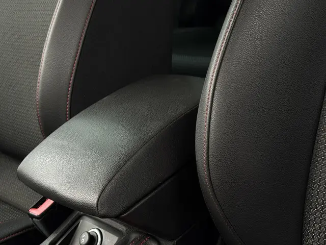 SEAT Leon 1.4 TSI FR Business 2014 Benzine 27