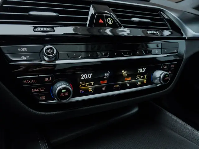 BMW 5 Serie Touring 530i xDrive M Sport 2022 Benzine 18