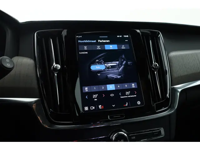 Volvo V90 T8 Recharge Ultra Dark 2024 Hybride Benzine 27