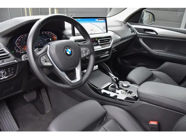 BMW X4 30i 2022 Benzine 7