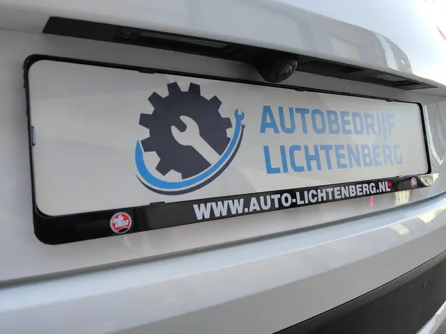 Kia XCeed 1.6 GDi PHEV DynamicLine 2022 Hybride Benzine 10