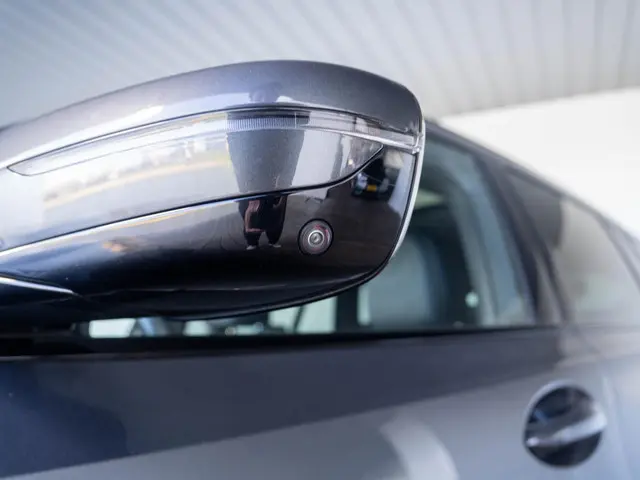 BMW 3 Serie Touring 330e 2021 Hybride Benzine 17