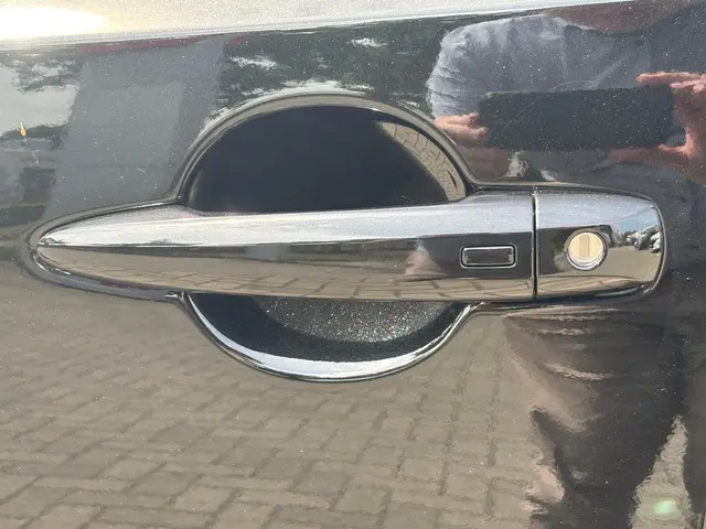 Nissan QASHQAI MHEV 140 MT N-Connecta 2025 Benzine 47