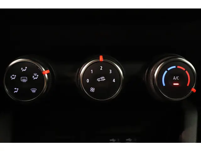 Renault Clio 1.0 TCe 90 GPF evolution 2024 Benzine 26