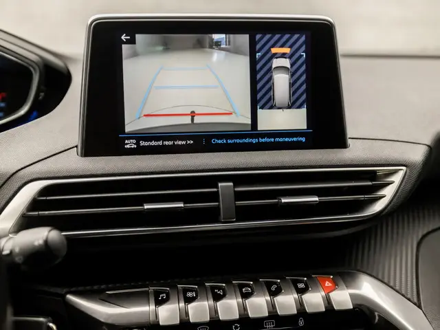 Peugeot 5008 1.2 PureTech Sport 7 Persoons 2017 Benzine 13