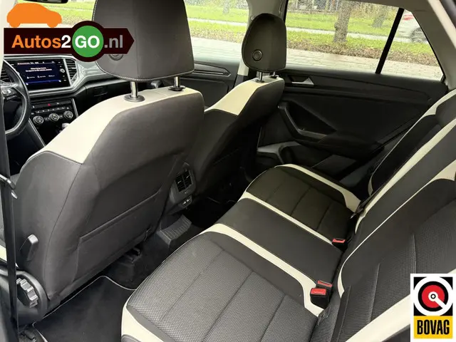Volkswagen T-Roc 1.5 TSI Sport 2021 Benzine 25