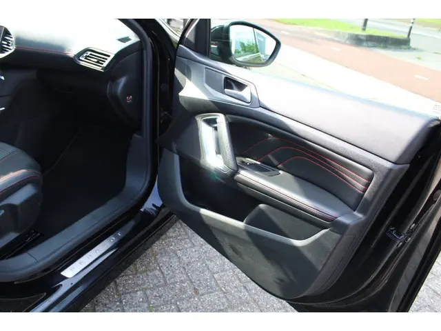 Peugeot 308 SW 1.2 PureTech GT-line 2017 Benzine 26