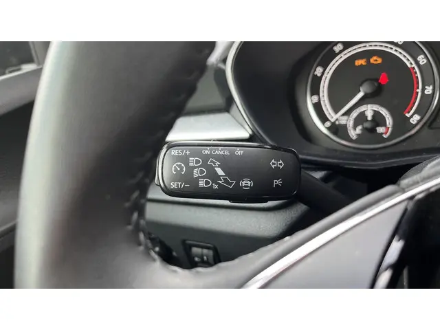 Škoda Fabia 1.0 MPI Ambition 2023 Benzine 21