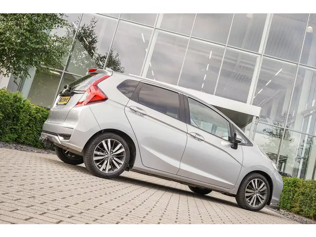 Honda Jazz 1.3i VTEC ELEGANCE 2018 Benzine 10