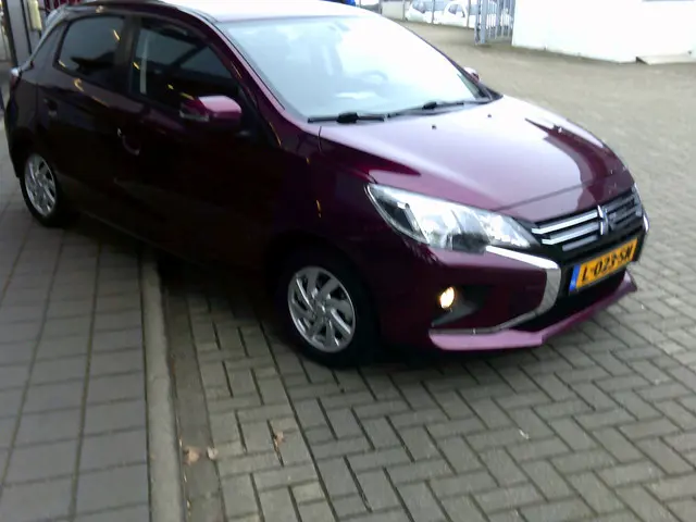 Mitsubishi Space Star 1.2 Nova | 18.312 KM !! 2021 Benzine 9