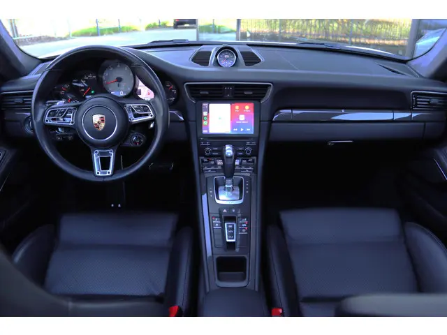 Porsche 911 3.0 CARRERA 4S PDK *BTW* 2017 Benzine 16