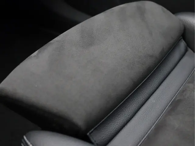 Mercedes-Benz C-Klasse Estate 180 AMG 2020 Benzine 61