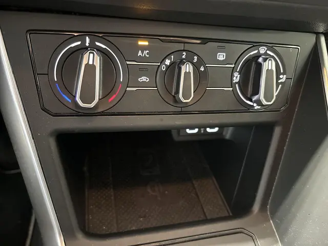 Volkswagen Polo 1.0 TSI 95pk Life 2023 Benzine 7