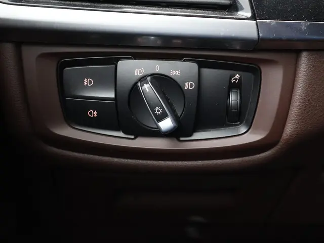 BMW X5 xDrive40e HYBRID 2015 Hybride Benzine 31