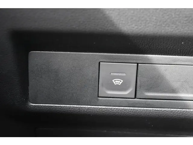 Renault Captur TCe 155 EDC Initiale Paris 2020 Benzine 30