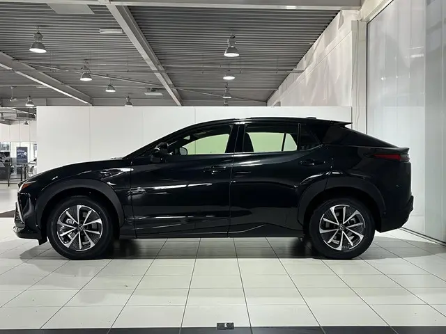 Lexus RZ 450e Comfort Line 71 kWh 2025 Elektrisch 3