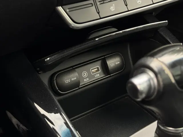 Kia Sorento 2.2 Automaat, Leer, Panodak,trekhaak 2015 Diesel 14