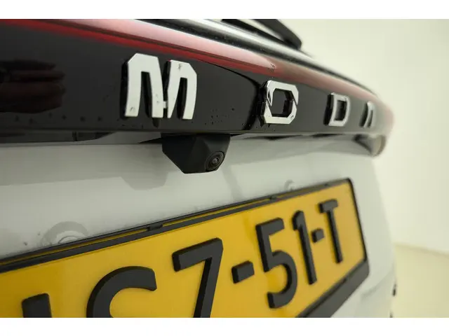 Omoda 5 SHS 1.6 T-GDi SHS-H Premium 2026 Hybride Benzine 7