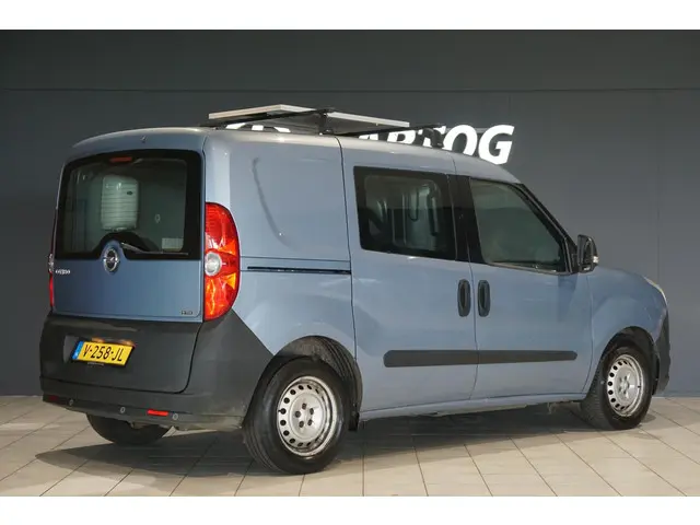Opel Combo 2