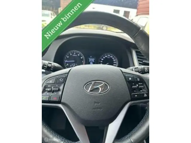 Hyundai Tucson 1.6 GDi i-Motion 2016 Benzine 8