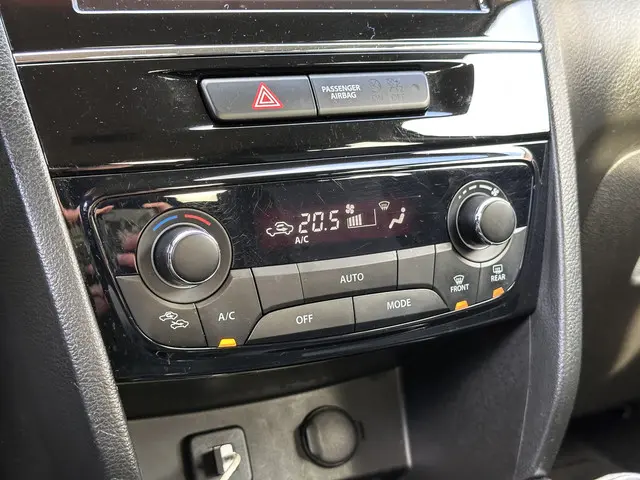 Suzuki Vitara 1.0 Boosterjet Select 2020 Benzine 19