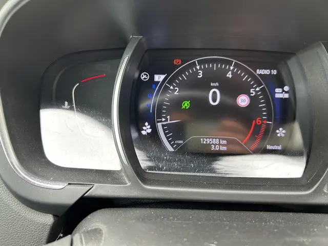 Renault Grand Scénic 1.3 TCe Intens 2019 Benzine 17