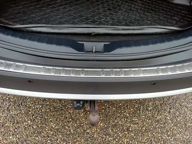 Toyota RAV4 2.0 Executive Business 4WD 2013 Benzine 37