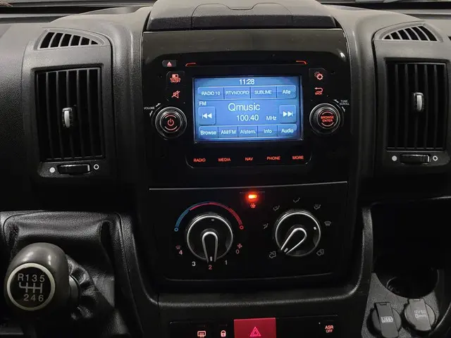 Peugeot Boxer 2.0BlueHDI 111pk Euro 6! 2017 Diesel 10