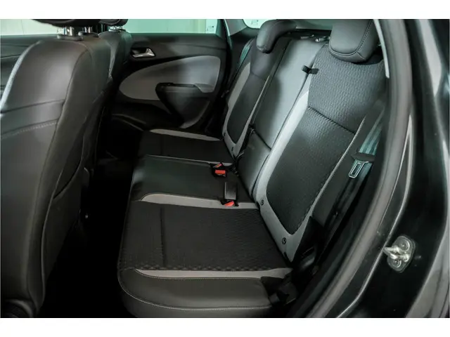 Opel Crossland X 1.2 Turbo Innovation 2018 Benzine 42