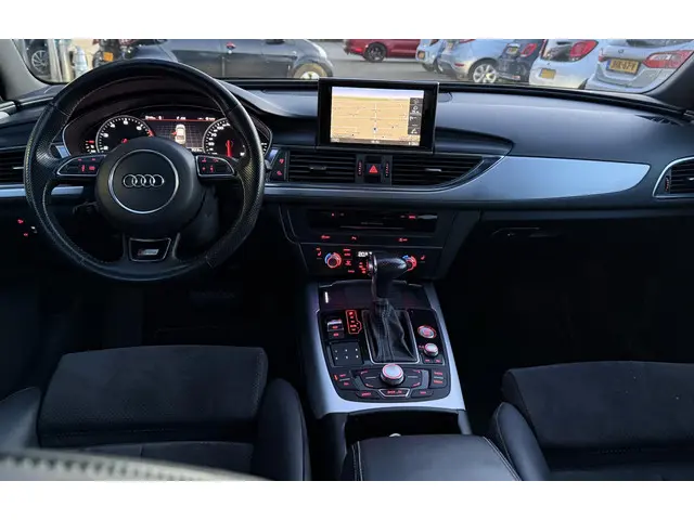 Audi A6 Limousine 2.8 FSI Pro Line S 2012 Benzine 11