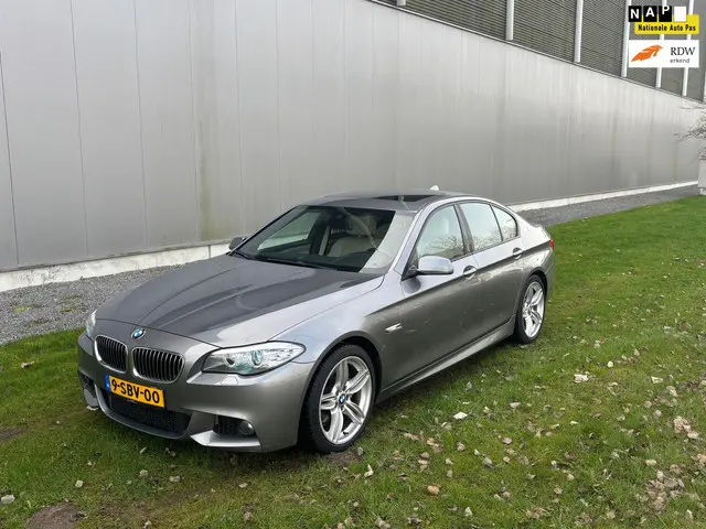 BMW 5 Serie 520i|Navi|Autom|Leer|Dak| 2013 Benzine