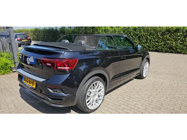 Volkswagen T-Roc Cabrio 1.5 TSI R-Line 2020 Benzine 6