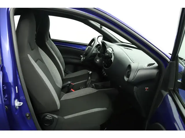 Toyota Aygo X 1.0 VVT-i MT Play 2024 Benzine 21