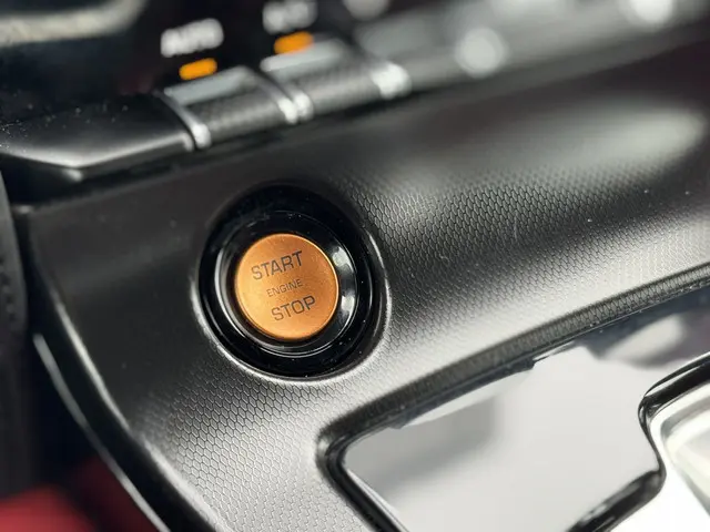 Jaguar F-Type 5.0 V8 S Convertible 2014 Benzine 24